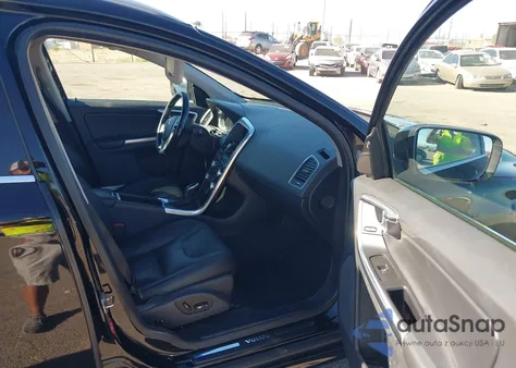 2015 Volvo Xc60 T5 Premier from USA, damaged, VIN YV440MDK2F2719927